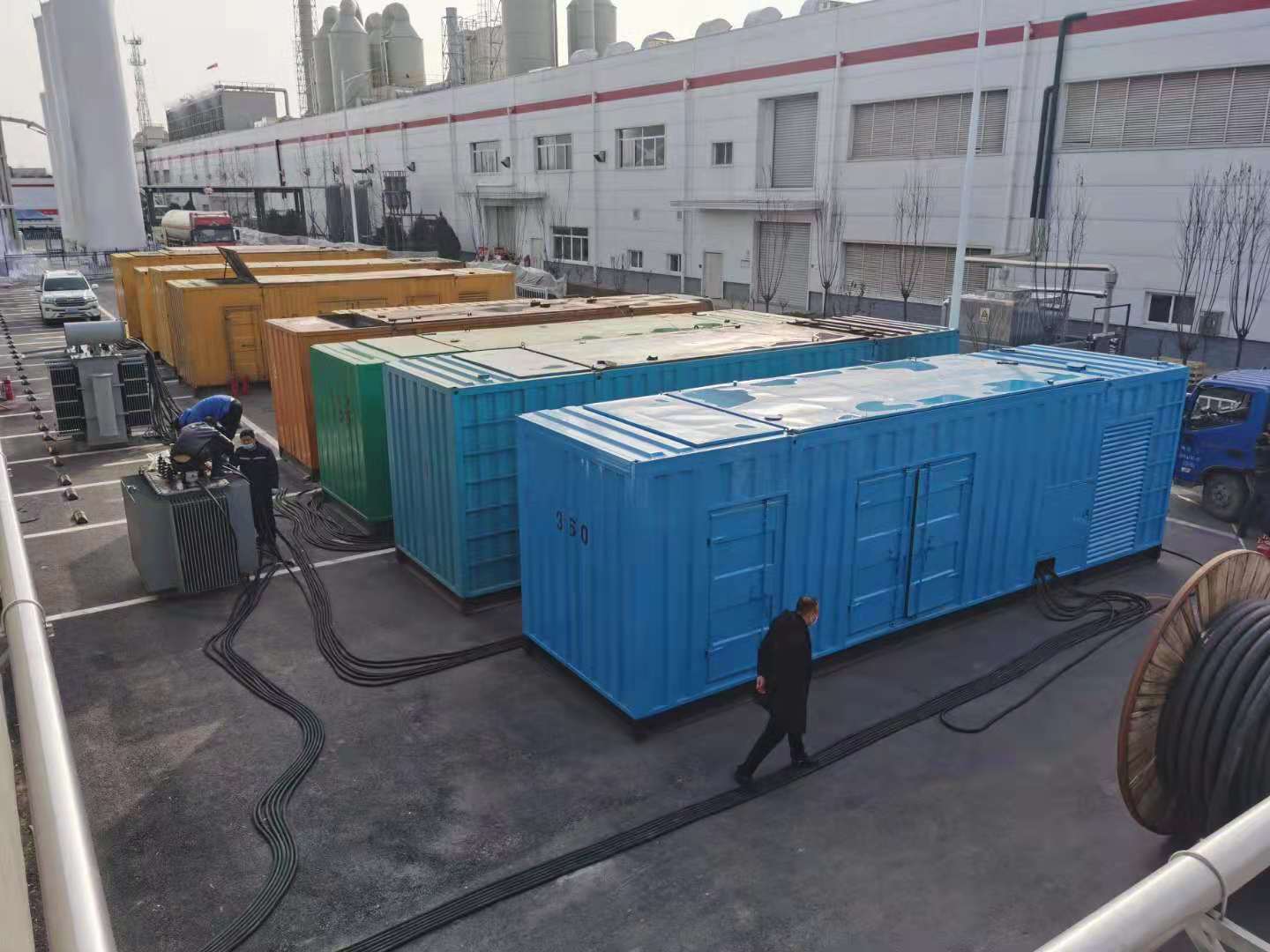 乌尔禾发电机出租-两相发电机与三相发电机有何区别?